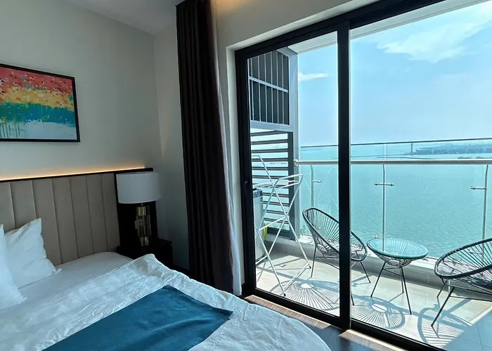 Sapphire Premium Ha Long